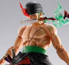 Bandai S.H.Figuarts Roronoa Zoro The King of Hell Figure ONE PIECE in stock
