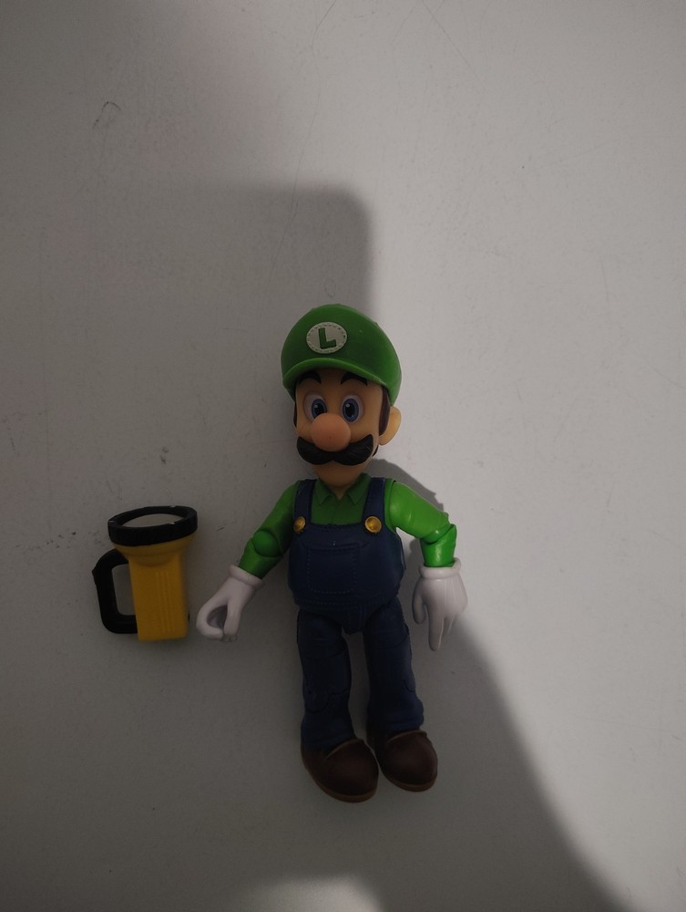 Luigi The Super Mario Bros. Movie – 5 Inch Action Figures Series 1 with Light