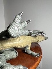 Hammond Collection Jurassic World Giganotosaurus – loose