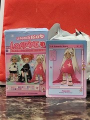 Poppy Princess figure from the Lil Peach Riot: Loading!