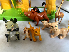 Lion Guard Defend the Pride Lands Playset Lion King, Action Figures CLEAN