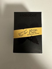 Kidrobot Special Edition 10th Anniversary DUNNY 3″ 10 Years 4 Months BLACK