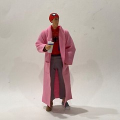 SU-SPD-ROBE: 1/12 Pink bathrobe for Marvel Legends Mafex Peter Parker Spiderman