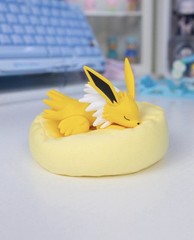 TOPTOY Eevee Sleeping Series Blind Box Figure sealed case US seller Fast ship