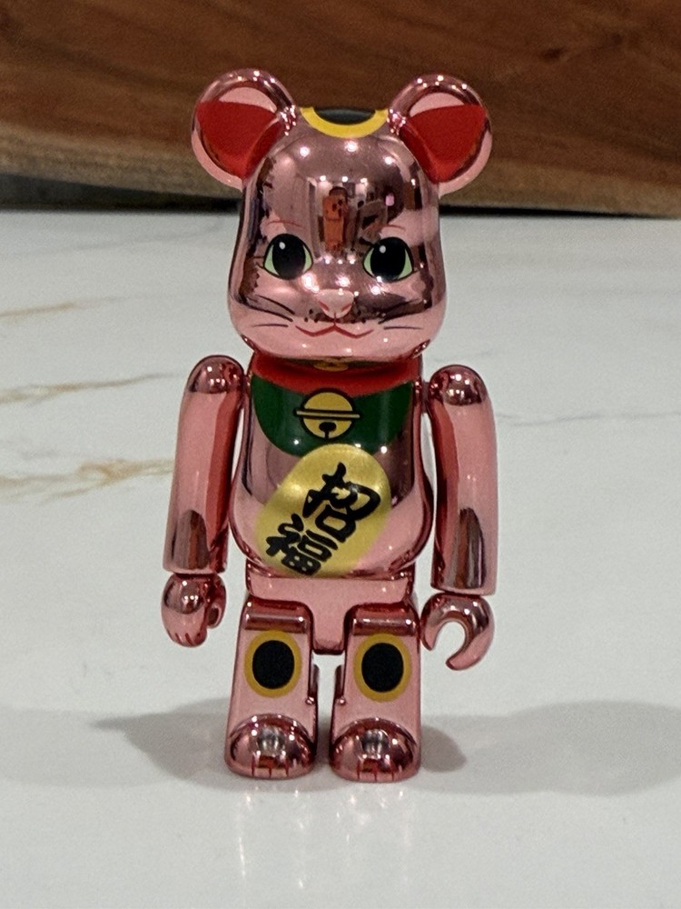 Lucky Cat Rose Gold Chrome Bearbrick 100%