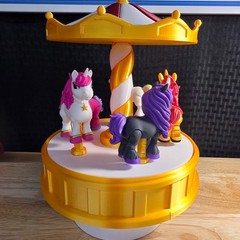Unicorn Carousel, rotates and unicorns move up and down, 3D Printed Items