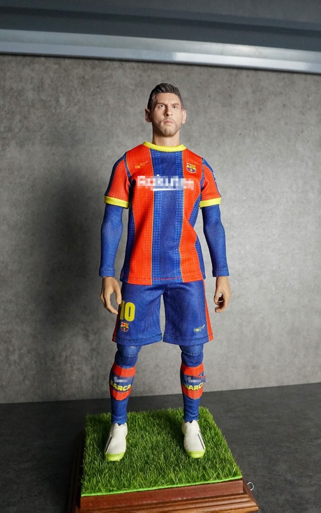 Lionel Messi 1/6 Scale Action Figure – FC Barcelona Kit – 12″