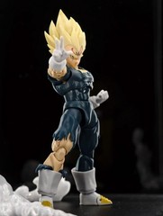 Black Hole x TK Custom SSJ Majin Vegeta Battle Damage Super Saiyan 3.0 Figure