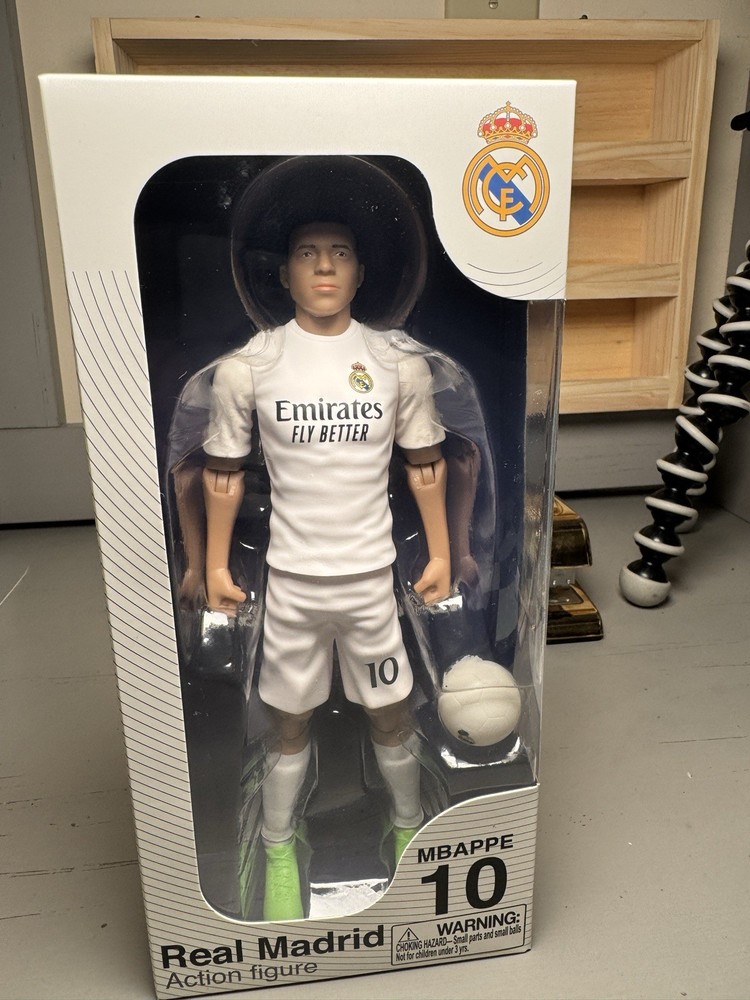 Real Madrid Mbappe 8″ Collectible Soccer Action Figure Banbo Toys Jersey #10-NIB