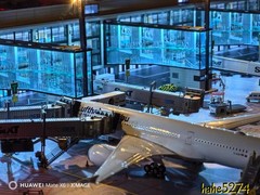 1/200 Airplane Airport Module Terminal Apron Model with Lighting Scene DIY Toy