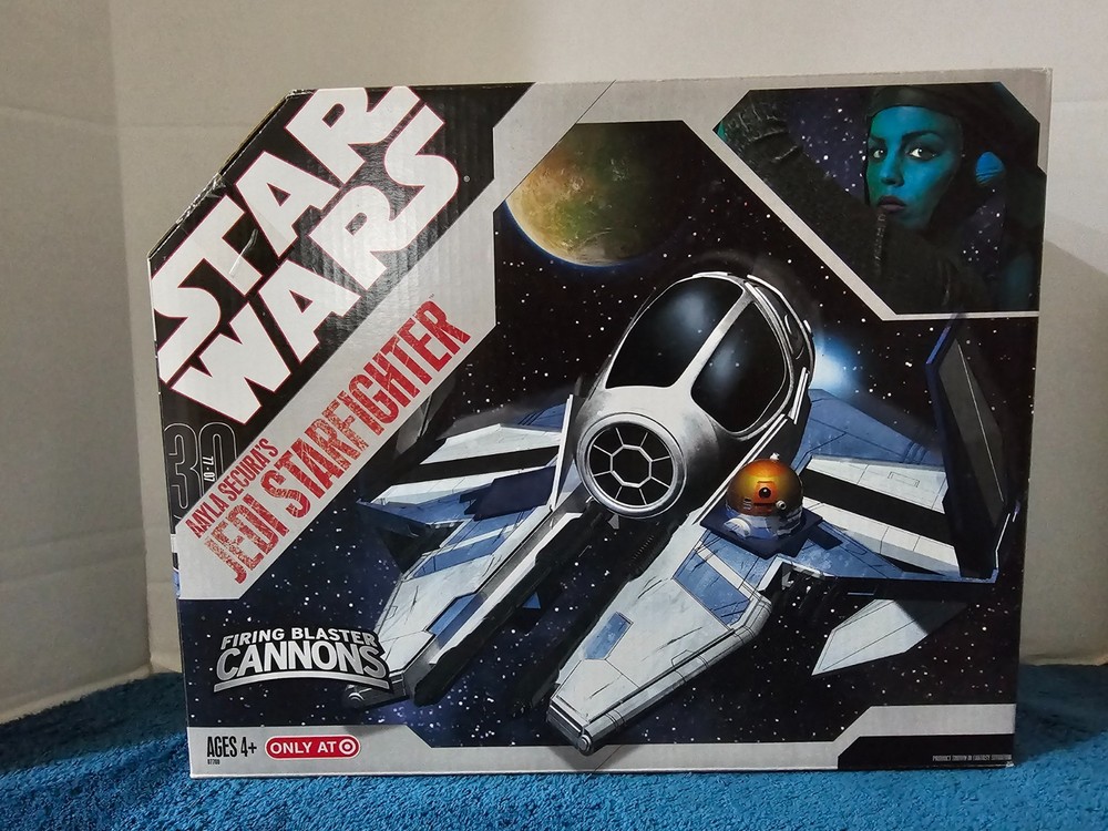 Star Wars 30th Anniversary Aayla Secura’s and Saesee Tiin’s Jedi Starfighters