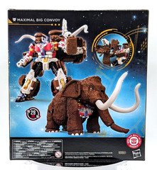 Hasbro/Takara Tomy Transformers Age of the Primes Leader MAXIMAL BIG CONVOY!
