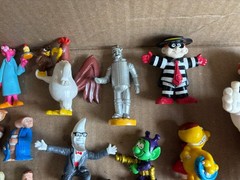 Television Movie Holiday Comic Advertising Character PVC Figures 1979-1995 (27)