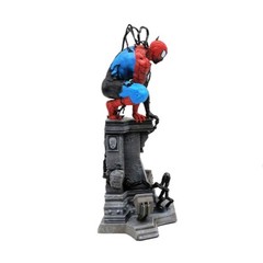 Symbiotic Spider-Man Venom Figure LED 15in Statue PVC Marvel Model Collectables