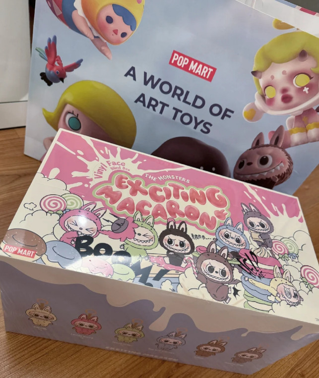 Blind Box Kawaii The Monster Tasty Macarons-POPMART Random Vinyl Toy Single Pack
