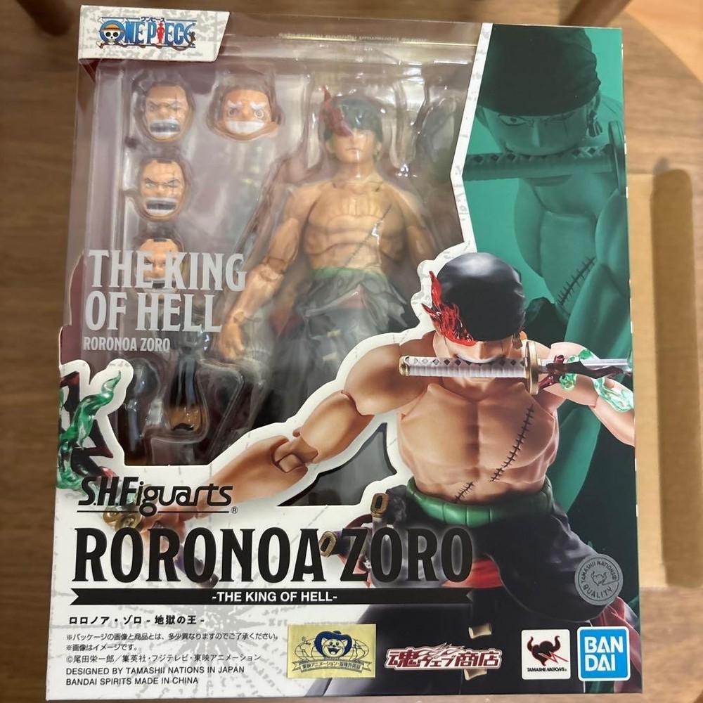 ONE PIECE S.H.Figuarts RORONOA ZORO THEKING OF HELL ACTION FIGURE