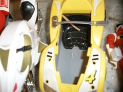 HUGE LOT OF 1990’S POWER RANGERS FIGURES AND VEHICLES