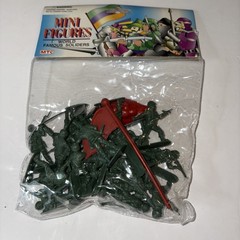 MTC Mini Figures World Famous Soldiers TY-9908 United States Toy Plastic NEW