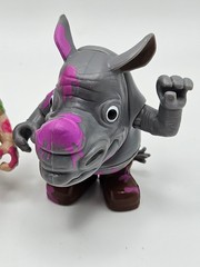 Teenage Mutant Ninja Turtles Mayhem Mini Mutant Ooze Splattered Bebop ROCKSTEADY