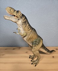 Vintage Lot of 7 Large Jurassic Park Dinosaurs T-Rex Thrasher Ripper Re-Ak A-Tak