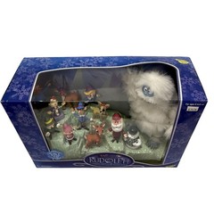 Rudolph and The Island Of Misfit Toys Bumble & Friends with Exclusive Tall Elf