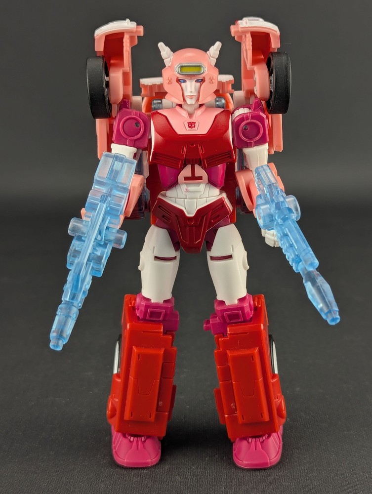 Transformers Legacy Elita-One complete Hasbro Generations Deluxe Class