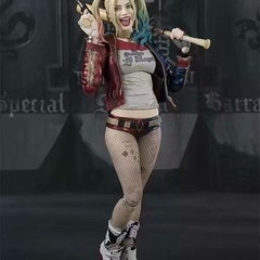 SHF Suicide Squad The Clown’s Girl Harley Quinn PVC Action Figure NEW IN BOX 6in