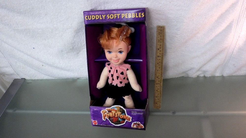 Vtg 1993 Mattel Flintstones CUDDLY PEBBLES 12″ TV / Movie Character Doll Figure