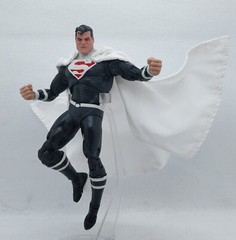 SU-C-MF-SUP-WH: Custom Wired White cape for McFarlane Justice Lord Superman