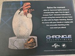 CHRONICLE COLLETIBLES JURRASIC PARK RAPTOR HATCHLING 1:1 Life Size Statue NEW