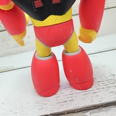 Jazwares Mega Man Retro Roto Gutsman 2005 7″ Adjustable Action Figure Read