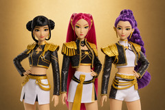 KPop Demon Hunters HUNTR/X “Golden” Singing Dolls IN HAND ALL THREE SHIPS ASAP!