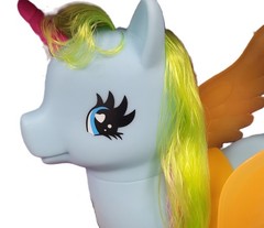 Member Mark Unicorn Set with GlowintheDark Wings 28Piece