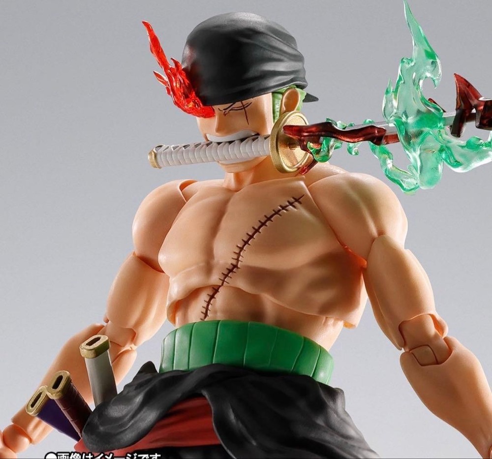ONE PIECE S.H.Figuarts RORONOA ZORO THEKING OF HELL ACTION FIGURE