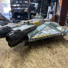 Star Wars Micro Galaxy #0131 Ghost 15″ Vehicle Motion Lights, Sounds & 4 Figs