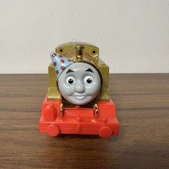 Thomas & Friends Trackmaster Golden Birthday & Tenders Motorized w/batteries