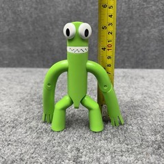 PhatMojo Rainbow Friends Green Variant 5.25″ Action Figure Tongue Feature