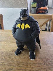 BIG MAN – BIG BATMAN – Overweight Batman Action Figure
