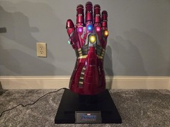 HULK Version Life Size 1:1 Nano Gauntlet – Avengers End Game Hot Toys VG Cond.