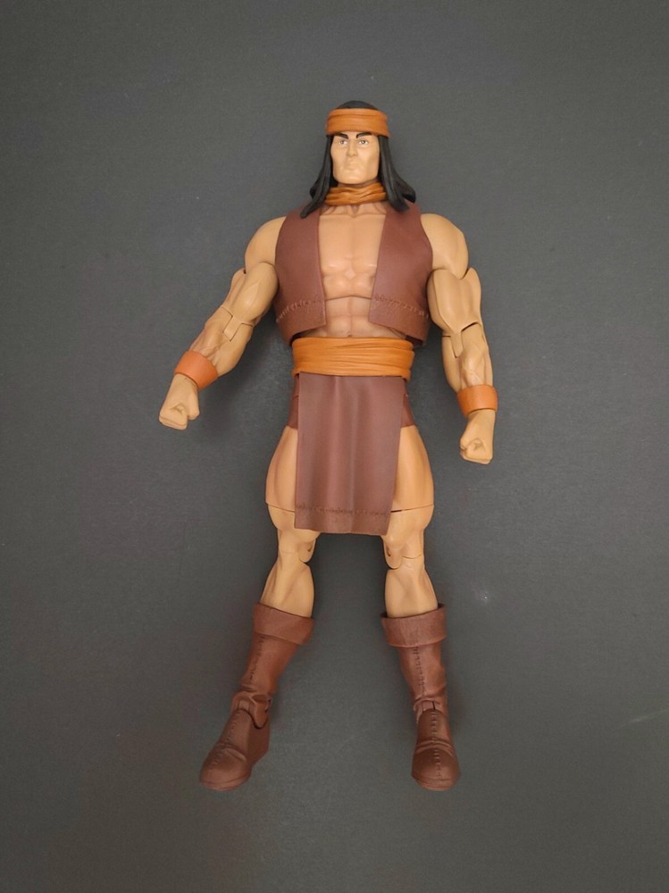 DCUC DC Universe Classics Apache Chief BAF
