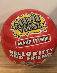 Miniverse Hello Kitty & Friends Make It Mini Series 4 Little Twin Stars Cakes
