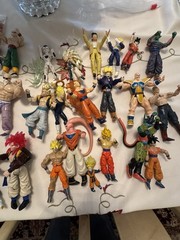 “Dragon Ball Z GT Super Action Figure Lot of 39+ Goku Vegeta Gogeta Broly Buu