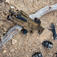 SCAR LOADED V2 [Desert Tan] – 1:12 Scale 3D Printed Action Figure Weapon Upgrade