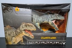 Mattel Giganotosaurus Jurassic World Hammond Collection 1/18 scale figure *MIB*