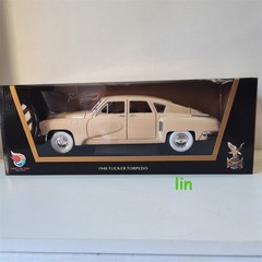 1:18 Diecast Retro Classic Car Model – Realistic Collectible Toy for Boys