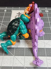 TMNT Ninja Turtles Cave Turtle Mike & Silly Stegosaurus 1993 Near Complete GUC