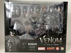 Medicom Toy Venom Marvel MAFEX No. 282 Action Figure Let There Be Carnage