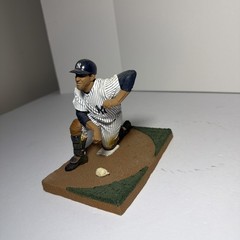 2002 McFarlane Toys YOGI BERRA 8 NEW YORK YANKEES Cooperstown Collection Figure