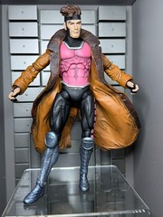 Diamond Select Marvel Select X-Men GAMBIT Action Figure 7.5” Loose INCOMPLETE