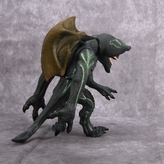 7.5″ Kaijus Monster Scunner Pacific Rim Action Figure Kaiju Toy USED Bulk